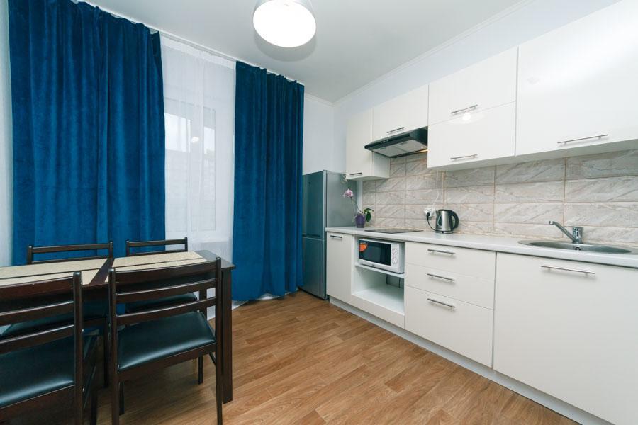 Cozy Apartment On Gmyri 12B Near Metro Poznyaki كييف المظهر الخارجي الصورة